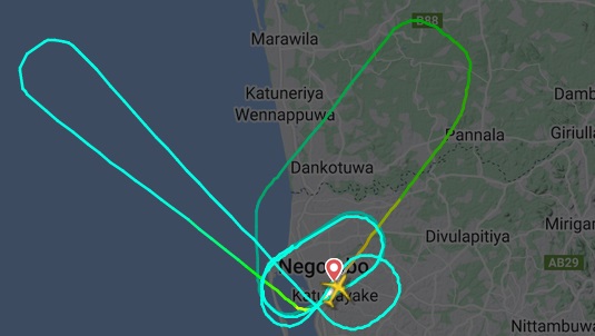 ஏறியவுடன் தரையிறங்கிய Srilankan Flight UL 173